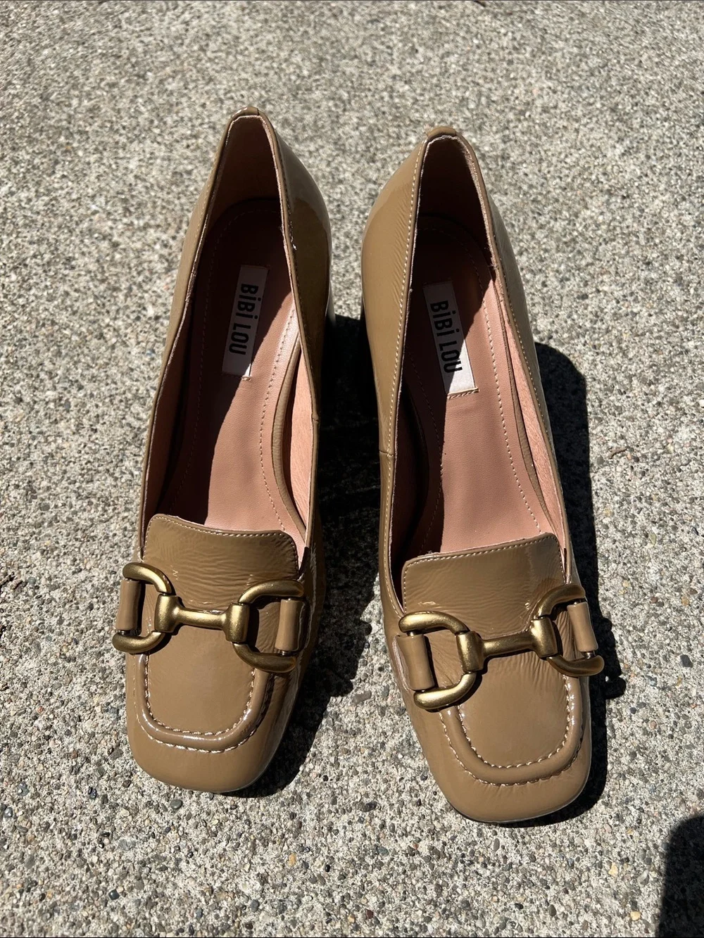 Anthro Bibi Lou Zagreb Light Brown Patent Leather Loafer w/Wood Stacked Heel 7US